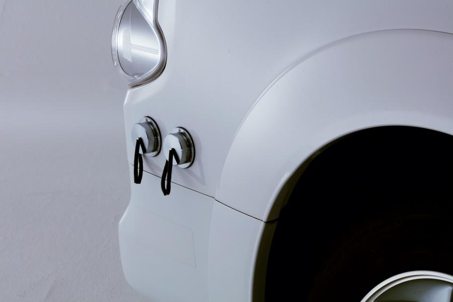 Детали экстерьера Nissan e-NV200 Fridge Concept 2017 года  (фото 4 из 13)